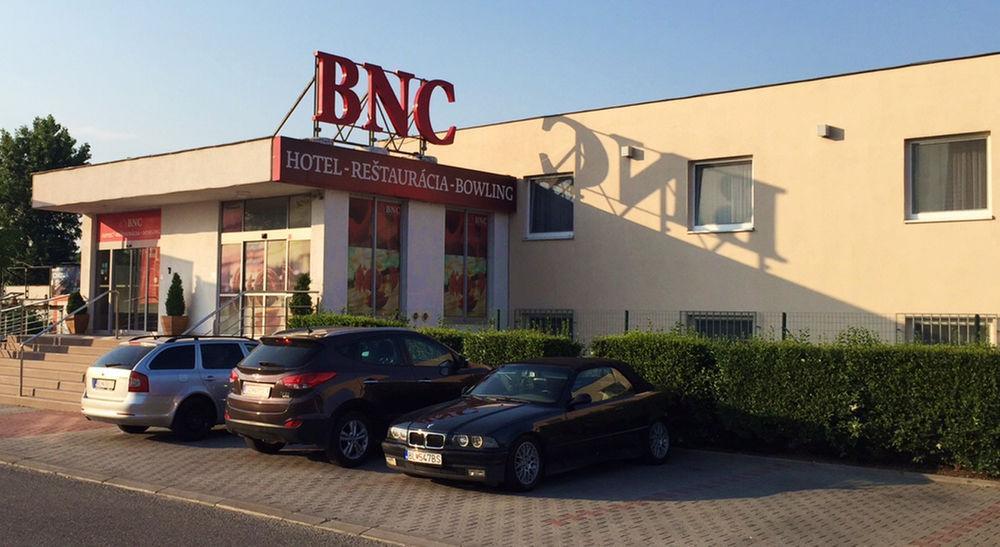 Bnc Hotel - Restaurant - Bowling Bratislava Exterior foto